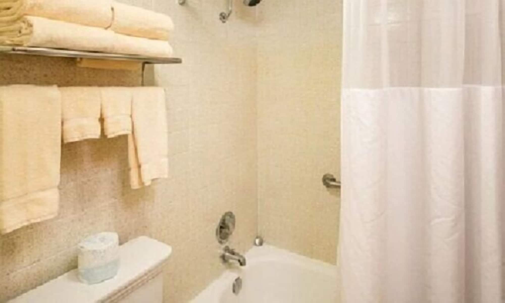 Hampton Inn & Suites Center Εξωτερικό φωτογραφία